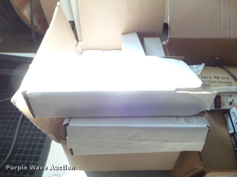 image for item DA9764 Electronics