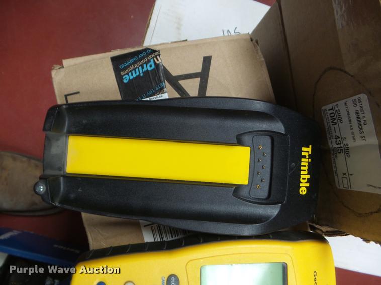 image for item DA9765 (7) GPS units