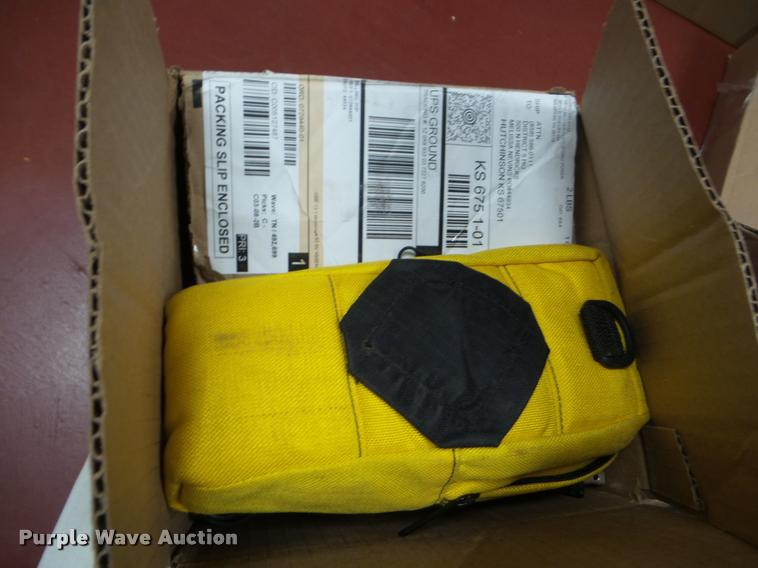 image for item DA9765 (7) GPS units