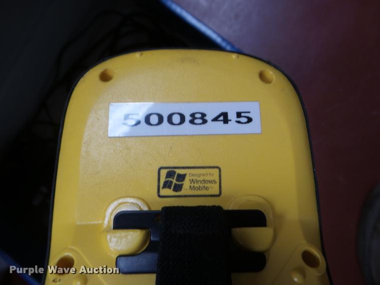 image for item DA9765 (7) GPS units