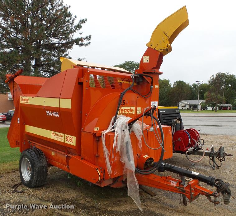 image for item J4767 2006 Teagle 8080 mulch spreader