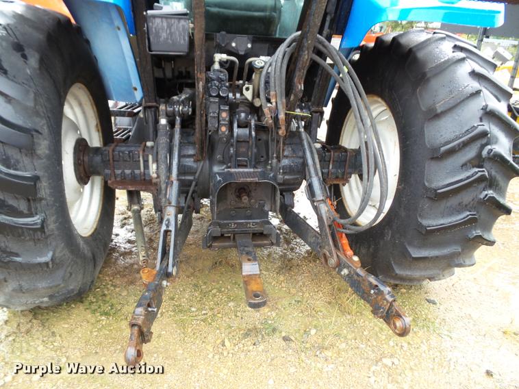 image for item J4772 2003 New Holland TS100 tractor