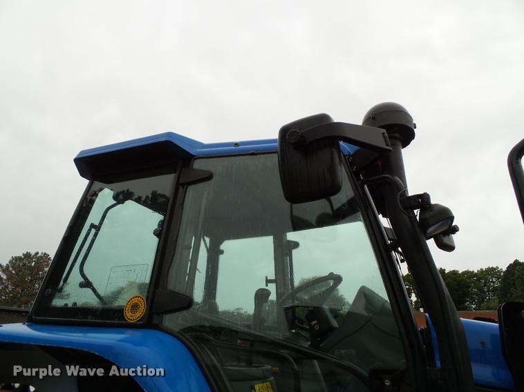 image for item J4772 2003 New Holland TS100 tractor