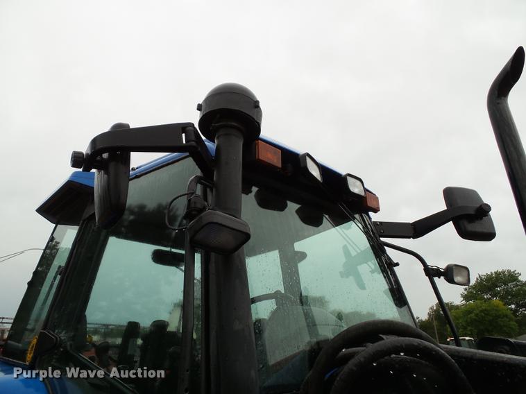 image for item J4772 2003 New Holland TS100 tractor