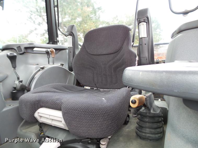 image for item J4772 2003 New Holland TS100 tractor