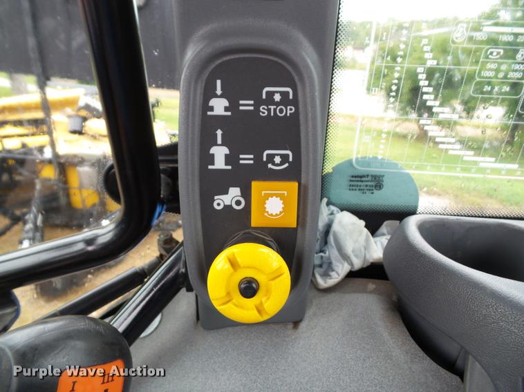 image for item J4772 2003 New Holland TS100 tractor