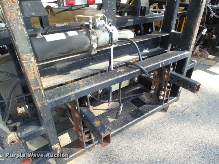 image for item J5076 2003 Energy Absorption Systems Safe Stop TMA-180 crash attenuator