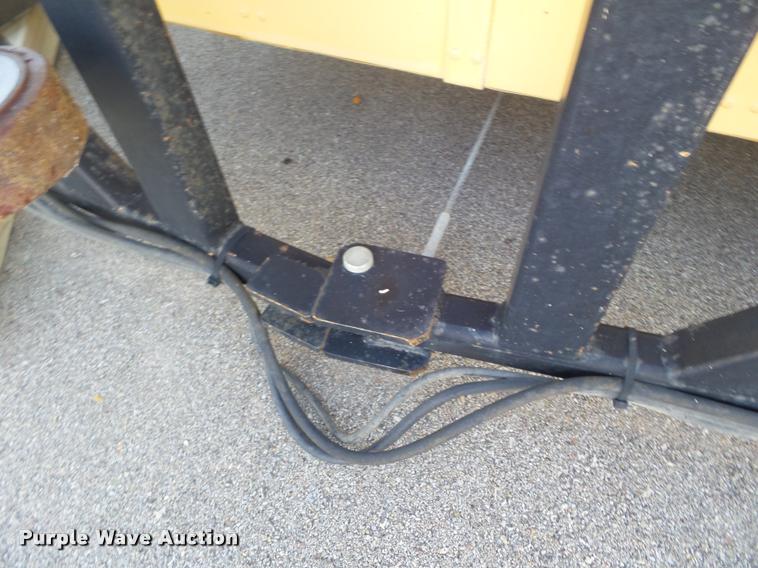 image for item J5076 2003 Energy Absorption Systems Safe Stop TMA-180 crash attenuator