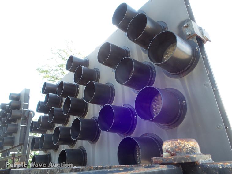 image for item J5076 2003 Energy Absorption Systems Safe Stop TMA-180 crash attenuator