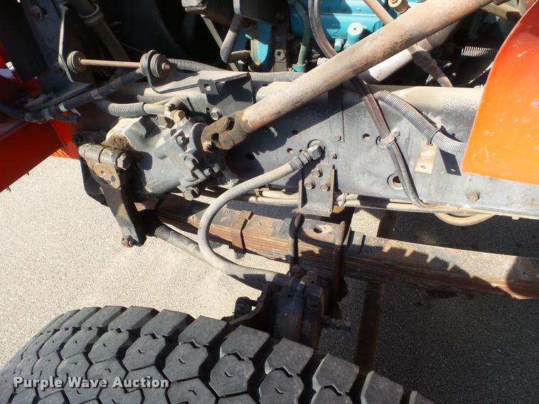 image for item J5083 1993 International 4800 digger derrick truck