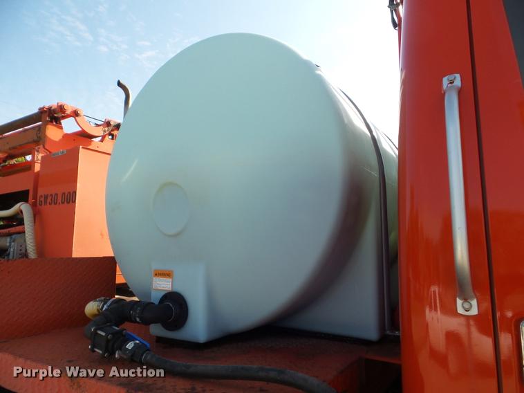 image for item J5083 1993 International 4800 digger derrick truck