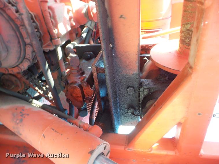 image for item J5083 1993 International 4800 digger derrick truck