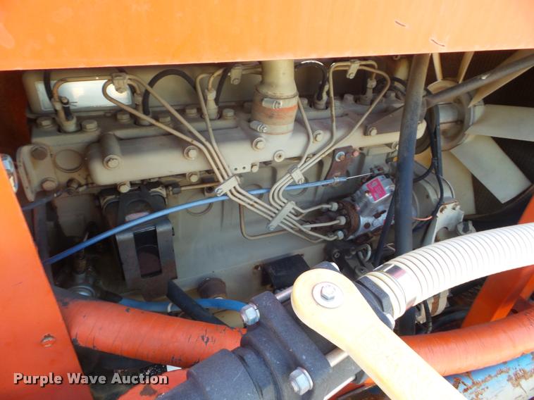 image for item J5083 1993 International 4800 digger derrick truck