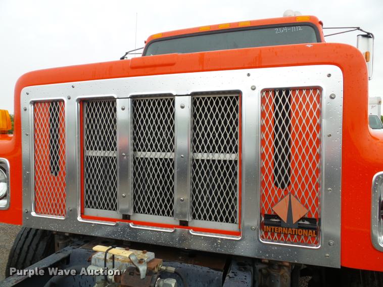 image for item K3678 2002 International F2574 flatbed truck