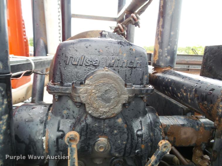 image for item K3678 2002 International F2574 flatbed truck