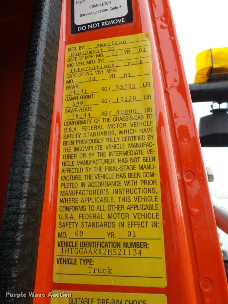 image for item K3678 2002 International F2574 flatbed truck