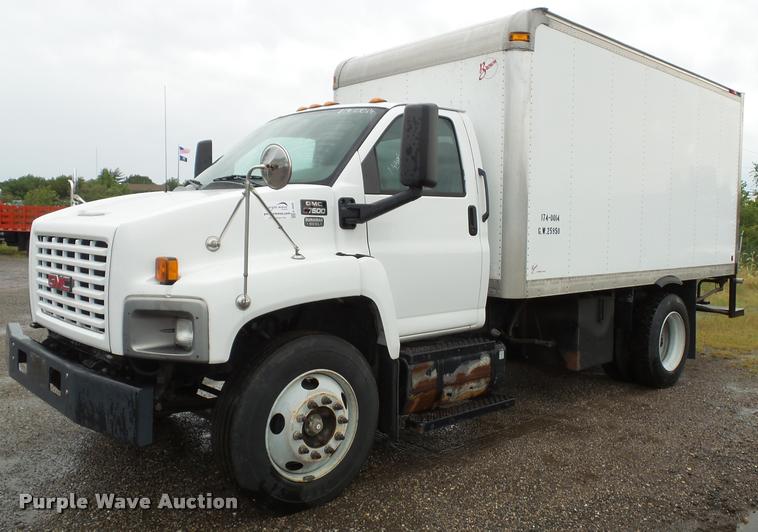 image for item K3680 2005 GMC C7500 box truck