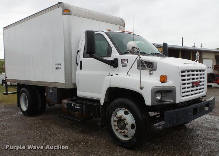 image for item K3680 2005 GMC C7500 box truck