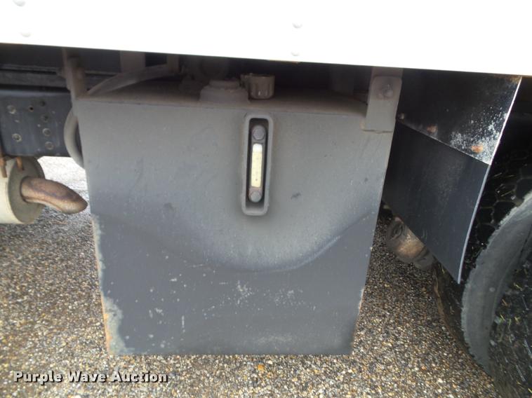 image for item K3680 2005 GMC C7500 box truck