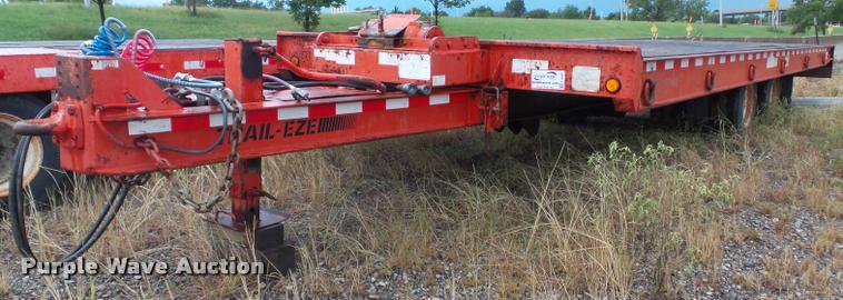 image for item K3687 2004 Trail Eze TE40T28 tilt deck equipment trailer