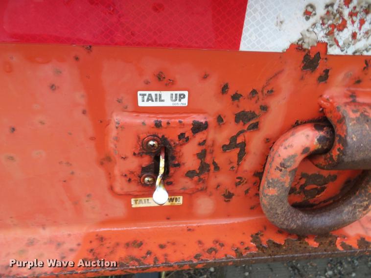 image for item K3687 2004 Trail Eze TE40T28 tilt deck equipment trailer