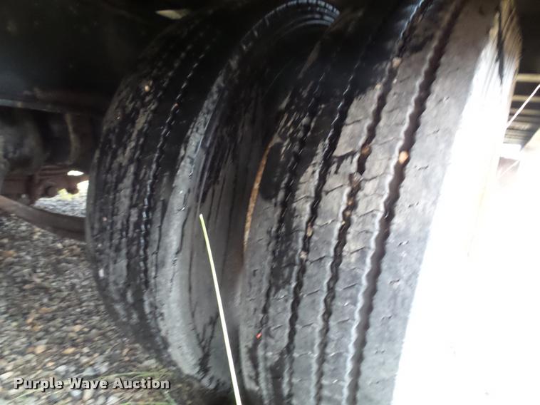 image for item K3687 2004 Trail Eze TE40T28 tilt deck equipment trailer