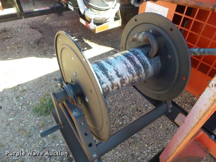 image for item L1624 2000 Sullivan D175Q6JD air compressor