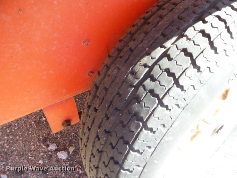 image for item L1624 2000 Sullivan D175Q6JD air compressor