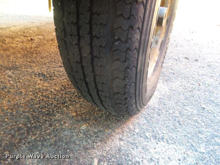 image for item L1625 2003 Sullivan 185DPQPERK air compressor