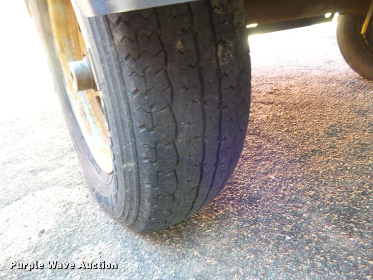 image for item L1625 2003 Sullivan 185DPQPERK air compressor