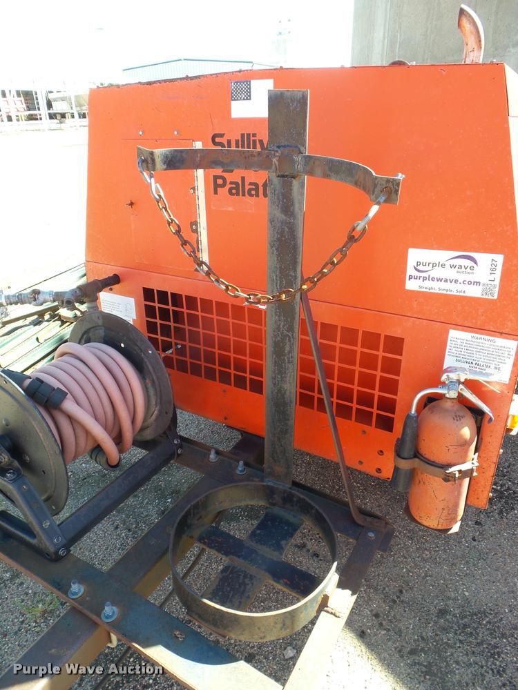 image for item L1627 2000 Sullivan D175Q6JD air compressor