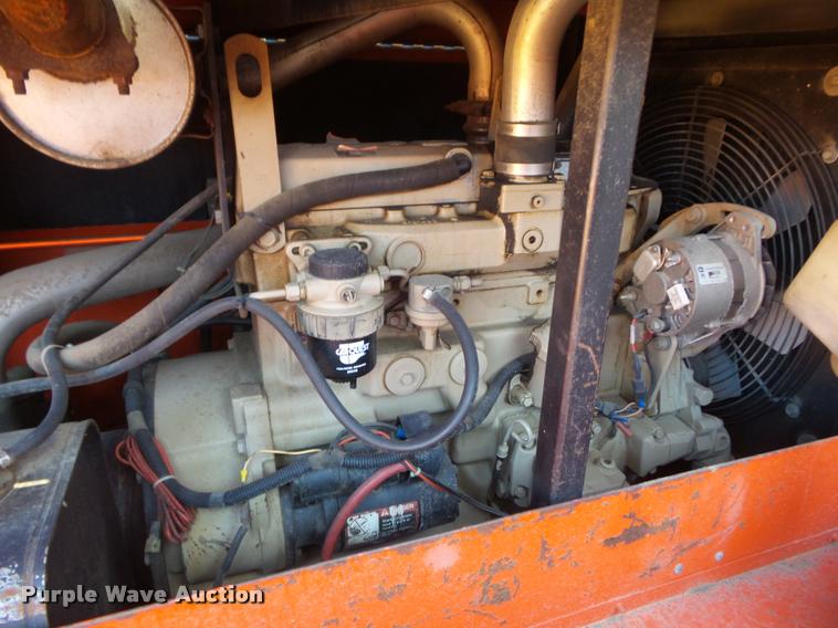 image for item L1627 2000 Sullivan D175Q6JD air compressor