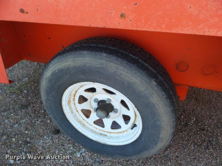 image for item L1627 2000 Sullivan D175Q6JD air compressor