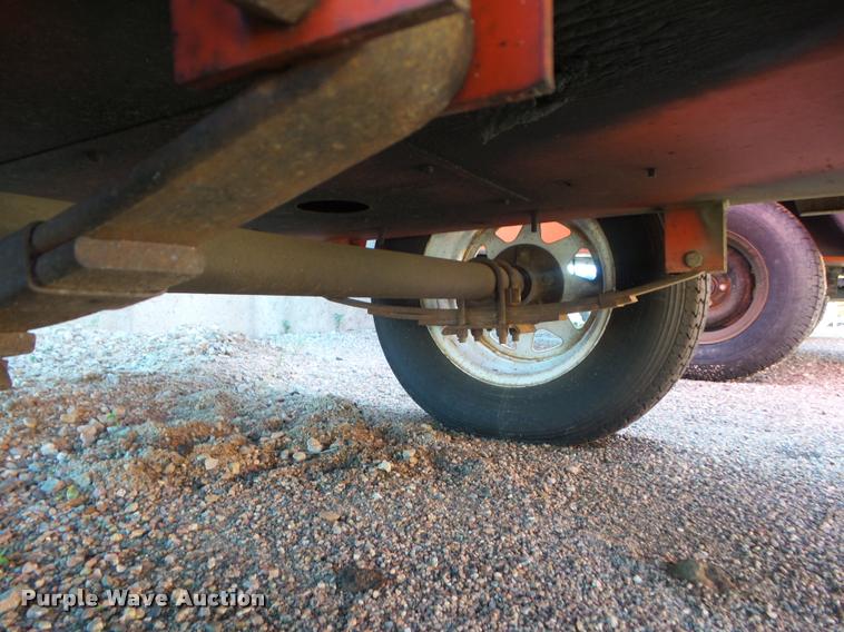 image for item L1627 2000 Sullivan D175Q6JD air compressor