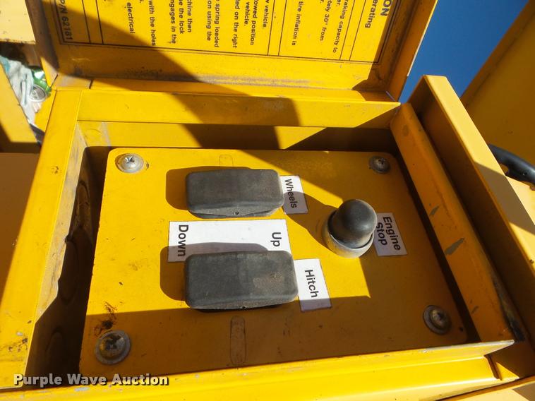 image for item L1630 2006 Ingram RS207 double drum roller