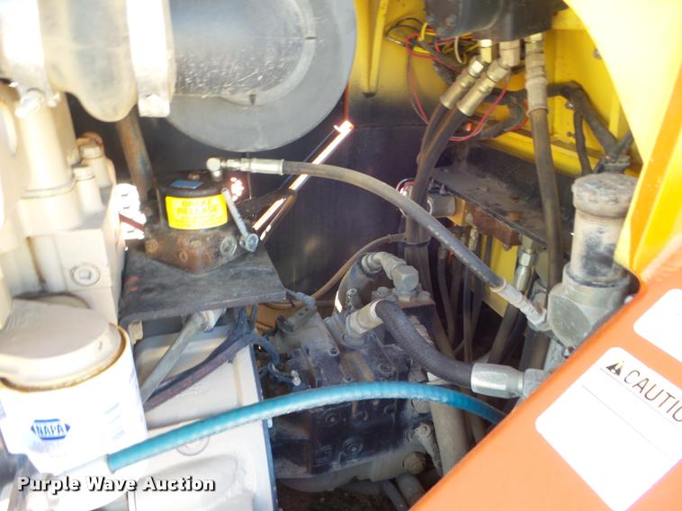 image for item L1631 1999 Bomag BW11RH pneumatic roller