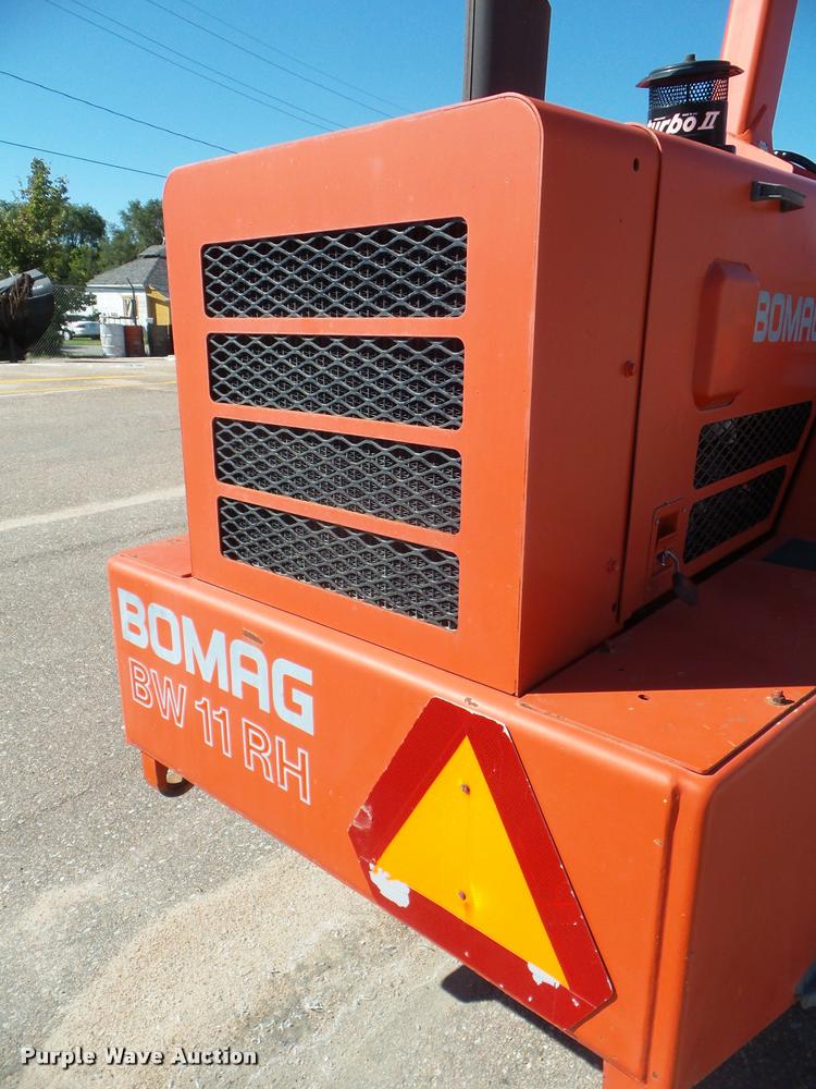 image for item L1631 1999 Bomag BW11RH pneumatic roller