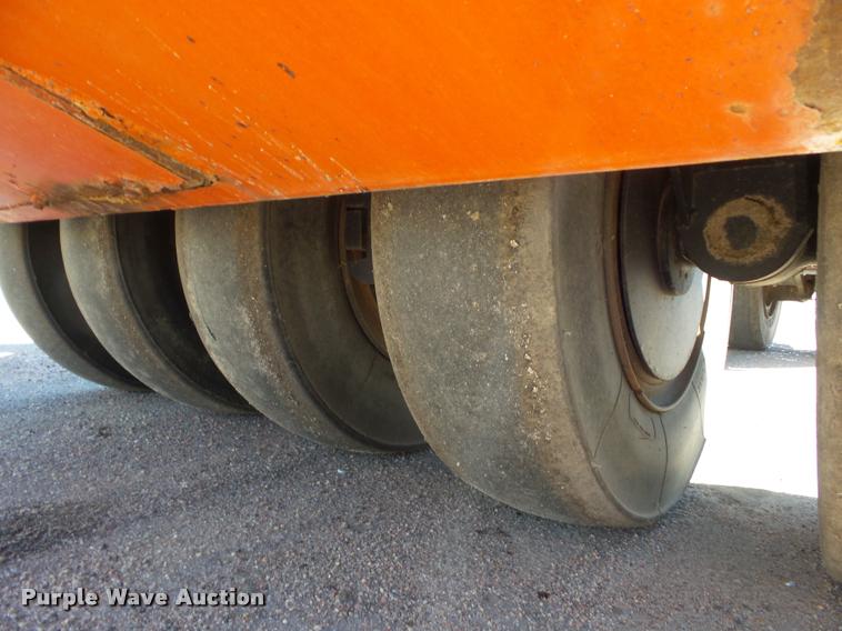 image for item L1631 1999 Bomag BW11RH pneumatic roller