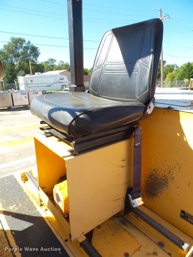 image for item L1632 2006 Ingram RS207 double drum roller