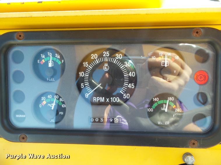 image for item L1632 2006 Ingram RS207 double drum roller