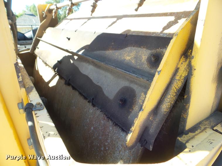 image for item L1632 2006 Ingram RS207 double drum roller