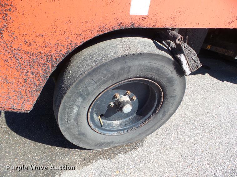 image for item L1633 1997 Bomag BW11RH Pneumatic roller