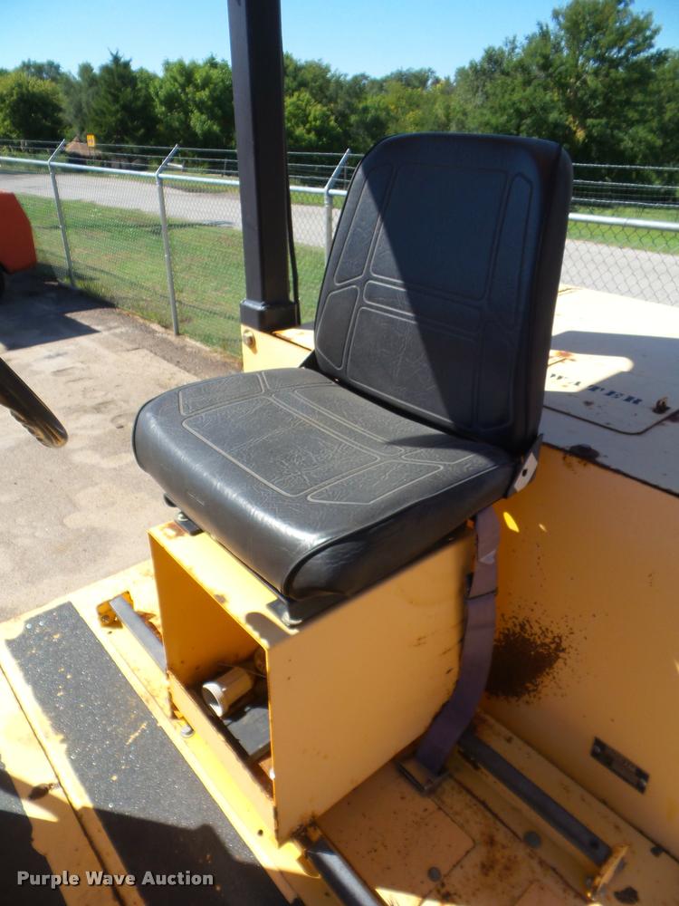 image for item L1634 2006 Ingram RS207 double drum roller