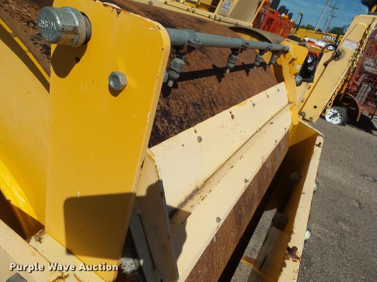 image for item L1634 2006 Ingram RS207 double drum roller