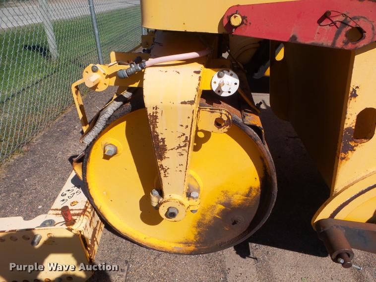 image for item L1634 2006 Ingram RS207 double drum roller