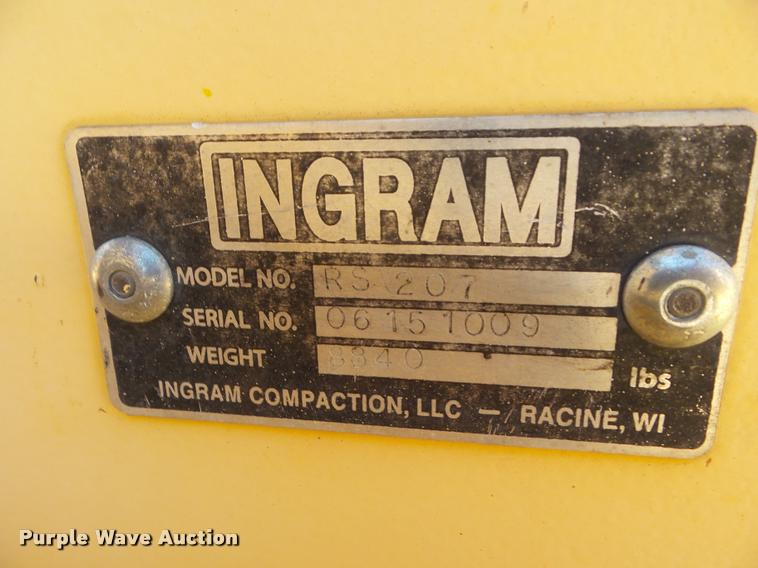 image for item L1634 2006 Ingram RS207 double drum roller
