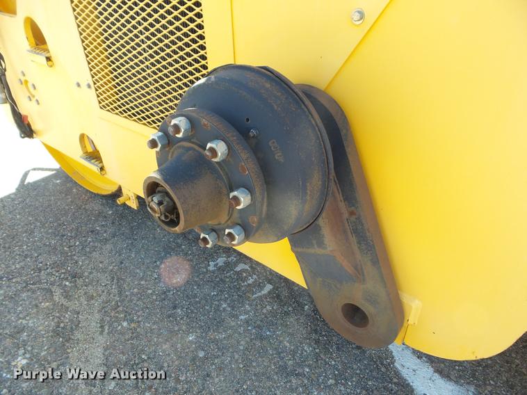 image for item L1635 2006 Ingram RS207 double drum roller