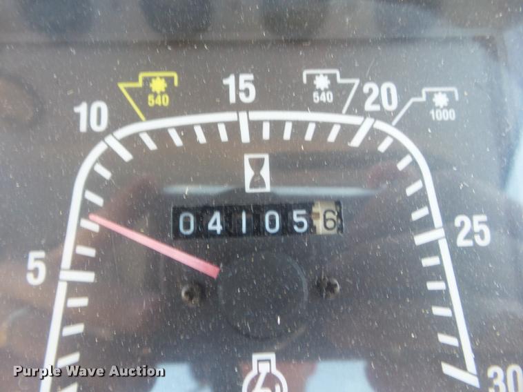 image for item L1638 2001 Ford TS100 tractor