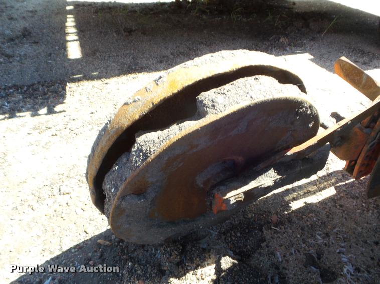 image for item L1658 2003 Howard HR30 rotovator