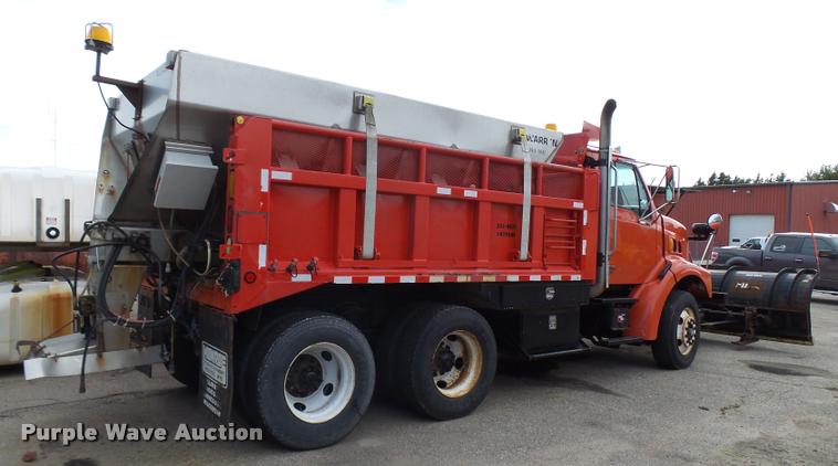 image for item L2658 2001 Sterling L7500 dump truck